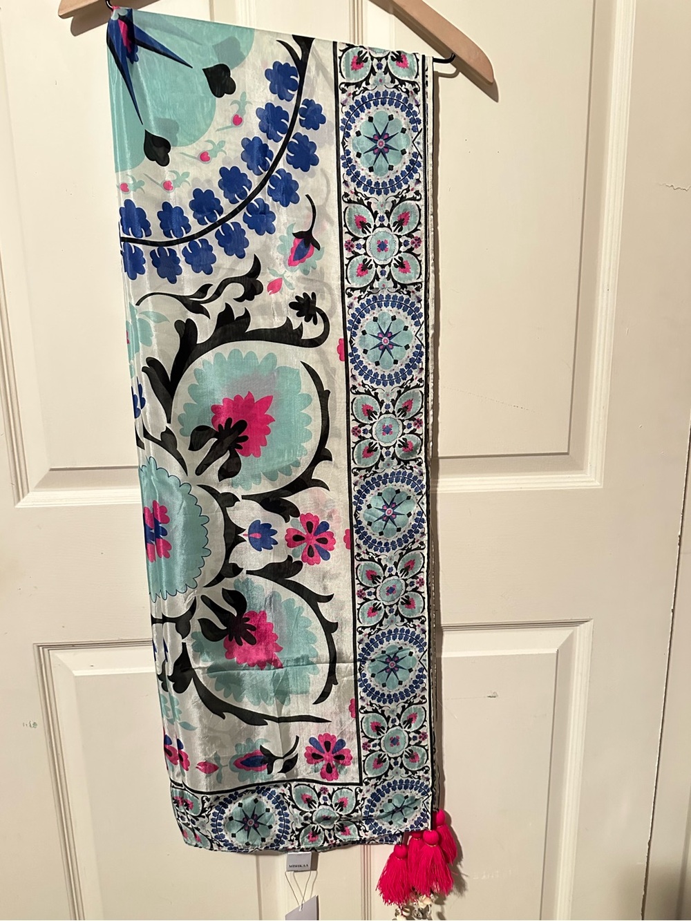 Mishkaa | Stole | Mishkaa Floral Border Stole in Aqua, Pink and Black